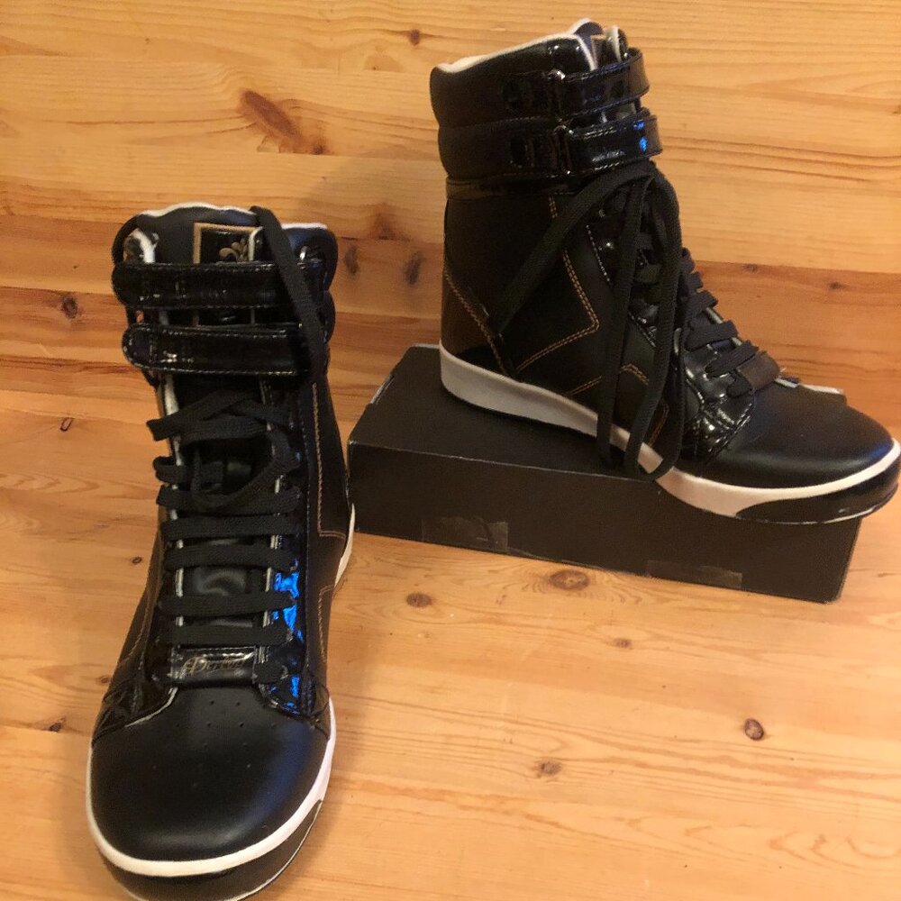 House of Dereon Patent Leather High Top Sneakers Shooties-SO LUXE!